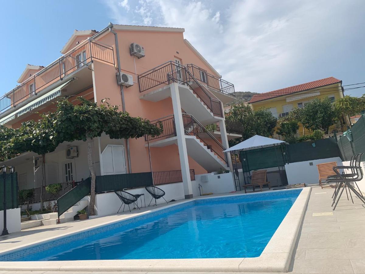 Apartments Villa Bella Vista Seget Trogir Exteriér fotografie
